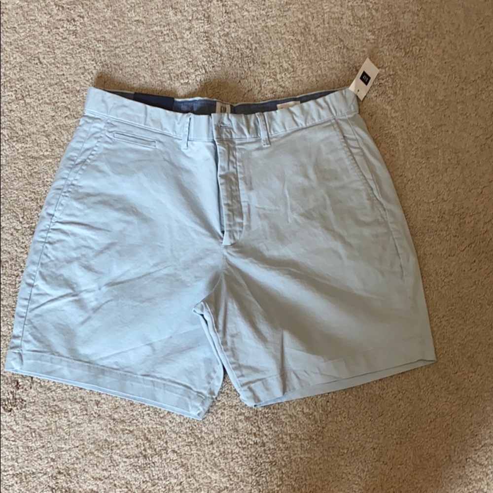 Men’s Gap shorts